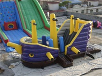 Outdoor Inflatable Pirate Boat For Park