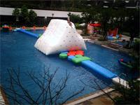 Gigantic Inflatable Climbing Iceberg Water Toys for Sale