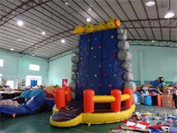 New Style Towering and Rock-Strewn Inflatable Climbing Mountain